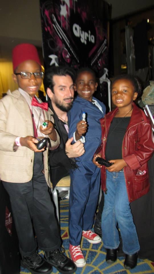 Kids in Doctor Who cosplay 