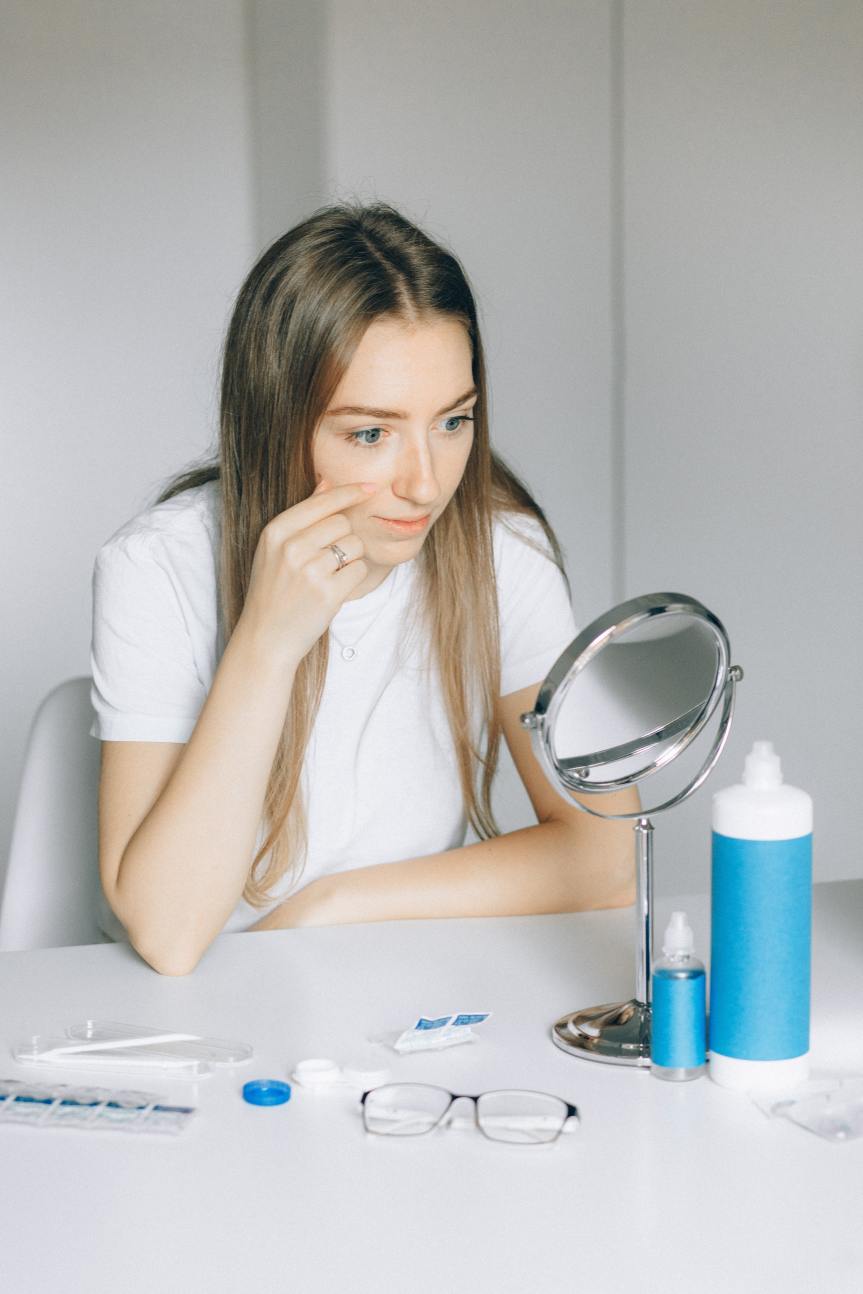 Seeing The World Differently With Contact&nbsp;Lenses