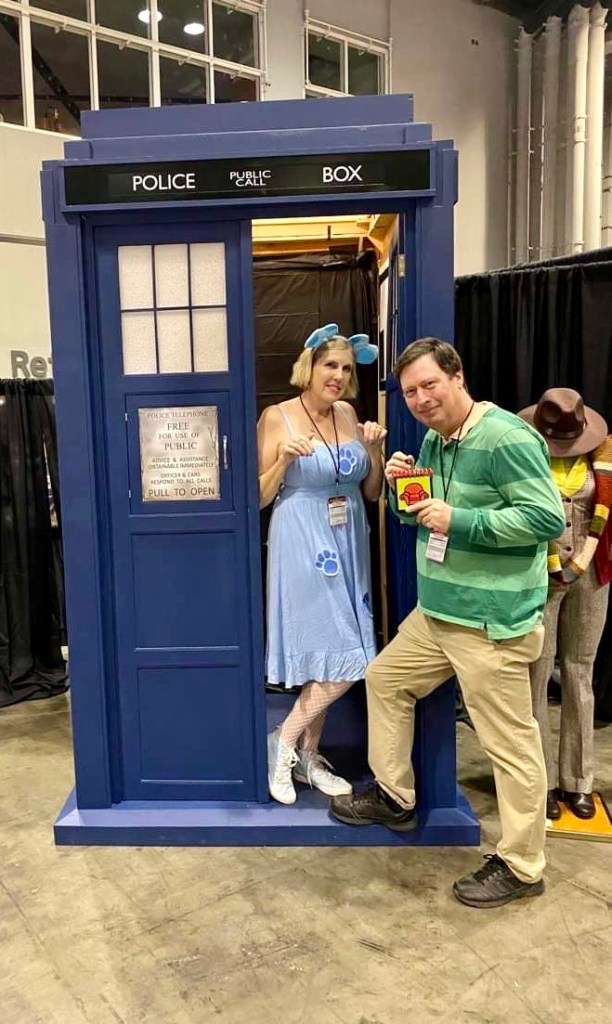 Cosplaying as Blue’s Clues in the Tardis